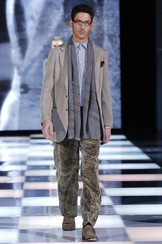 Look 10
